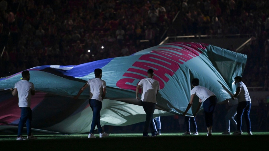 Guadalajara presenta logo para Mundial 2026 en Clásico Nacional