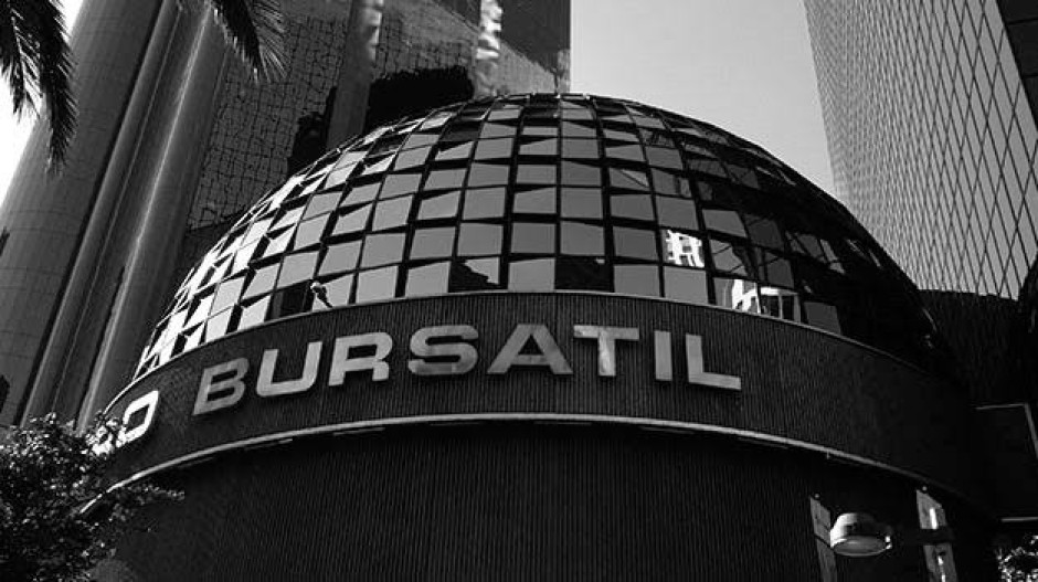 Debuta la luz en la Bolsa Mexicana de Valores