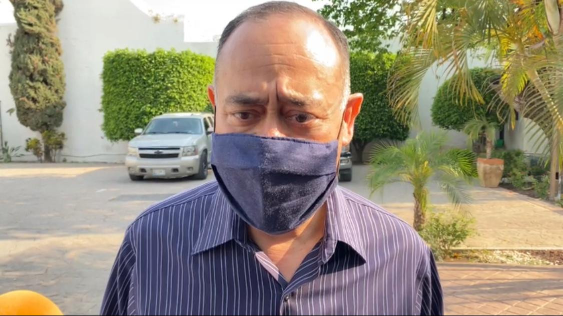 Panteones abrirán al 50 %; piden no permanecer más de 40 minutos al interior 