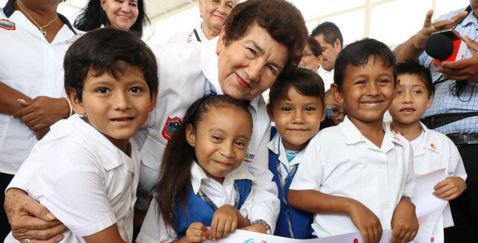 Otorgan becas a más de 400 Niños y Jóvenes en Tampico
