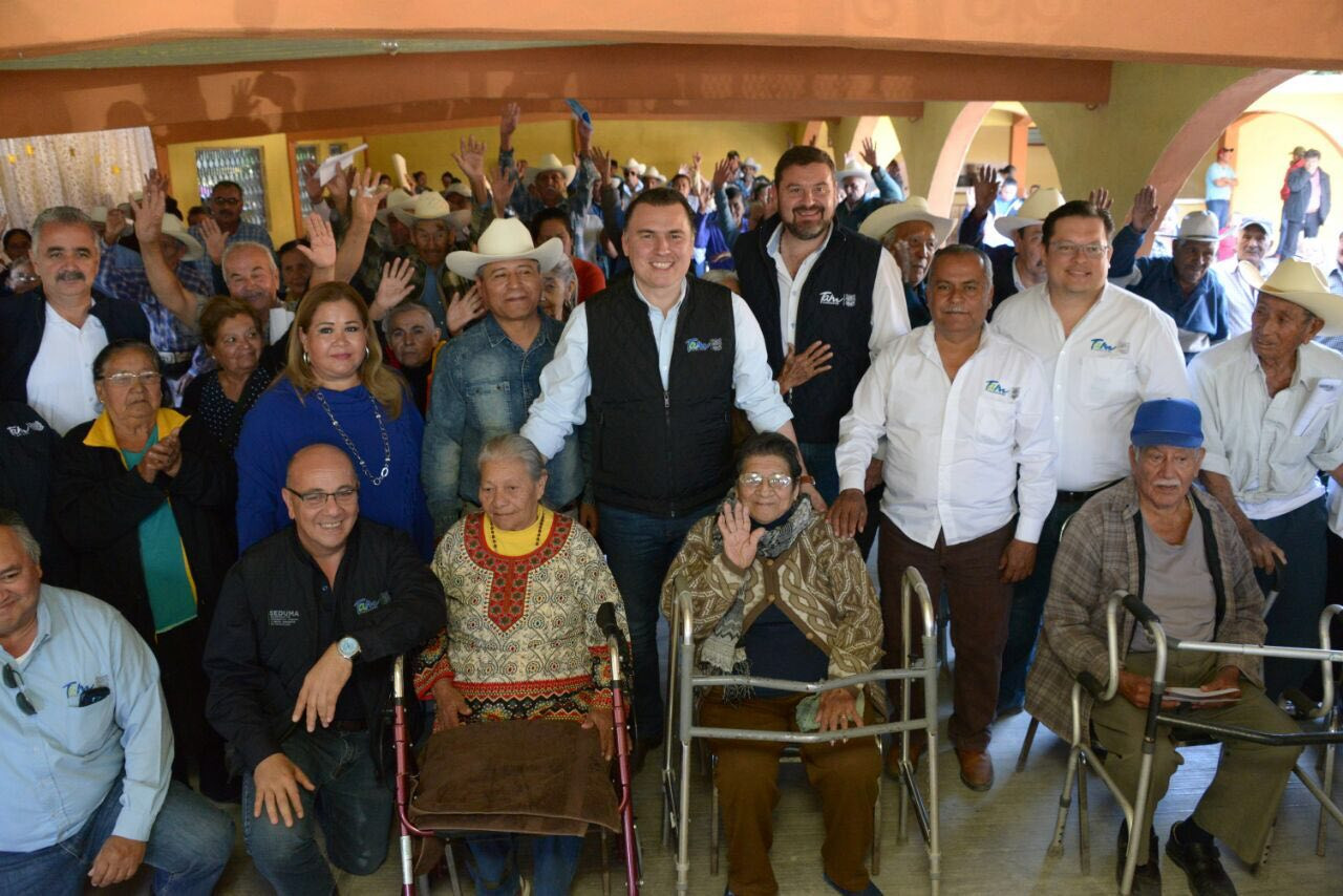 Entrega Gobierno de Tamaulipas ayuda a adultos mayores