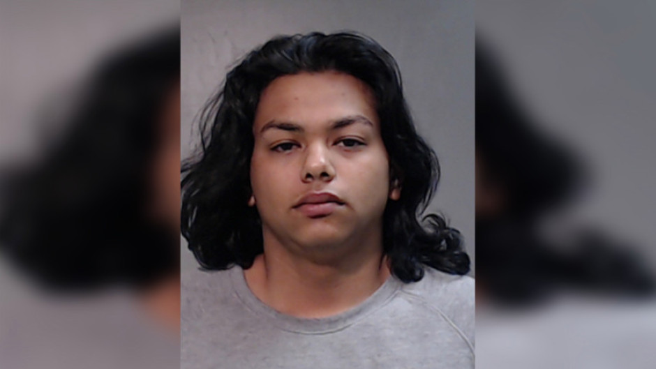 Detienen a hombre por maltrato a animales