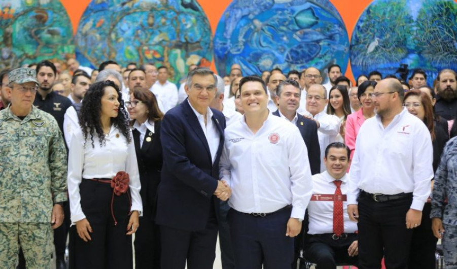 Reconoce Américo Villarreal labor del Congreso como aliado de la transformación