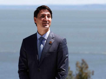 Peter Navarro se disculpa por comentario sobre Trudeau