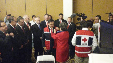 Toman protesta a la nueva mesa directiva del patronato Cruz Roja