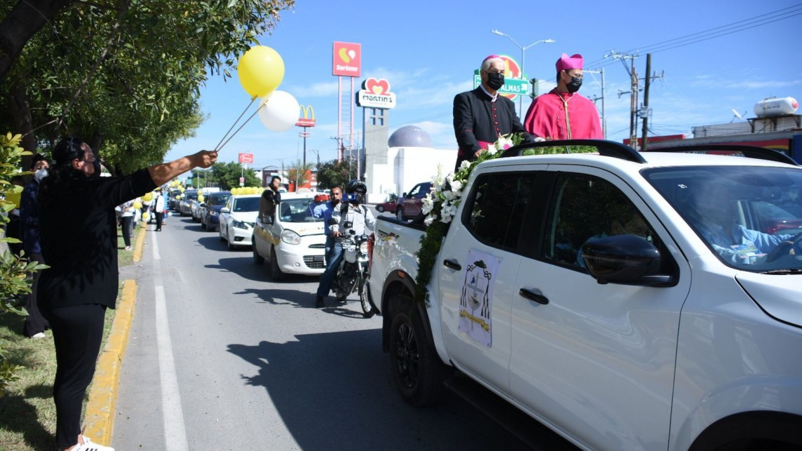 Inicia monseñor Óscar Tamez su ministerio episcopal como obispo de Victoria
