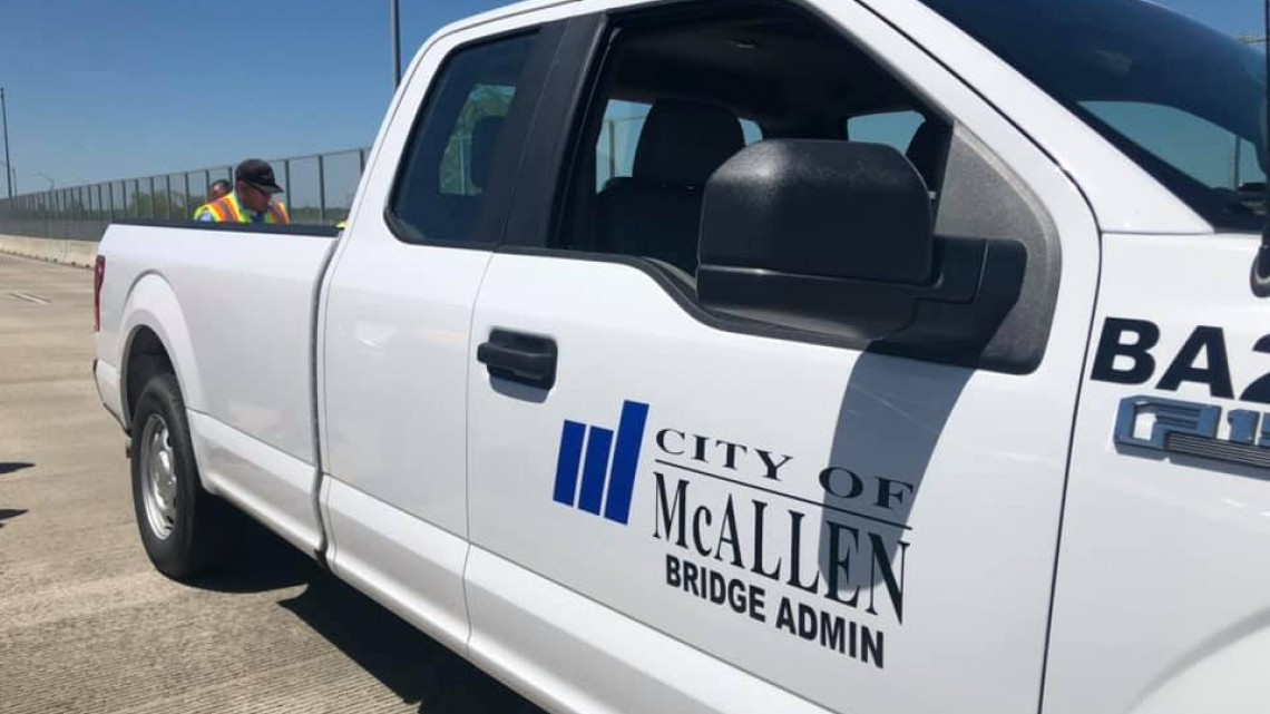 Empleados del Anzaldúas al servicio ante tiempos de espera elevados