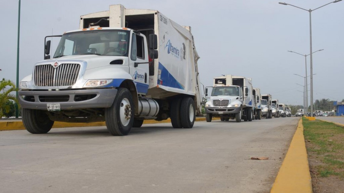 Efectúa Ayuntamiento programa de limpieza y mejoramiento urbano