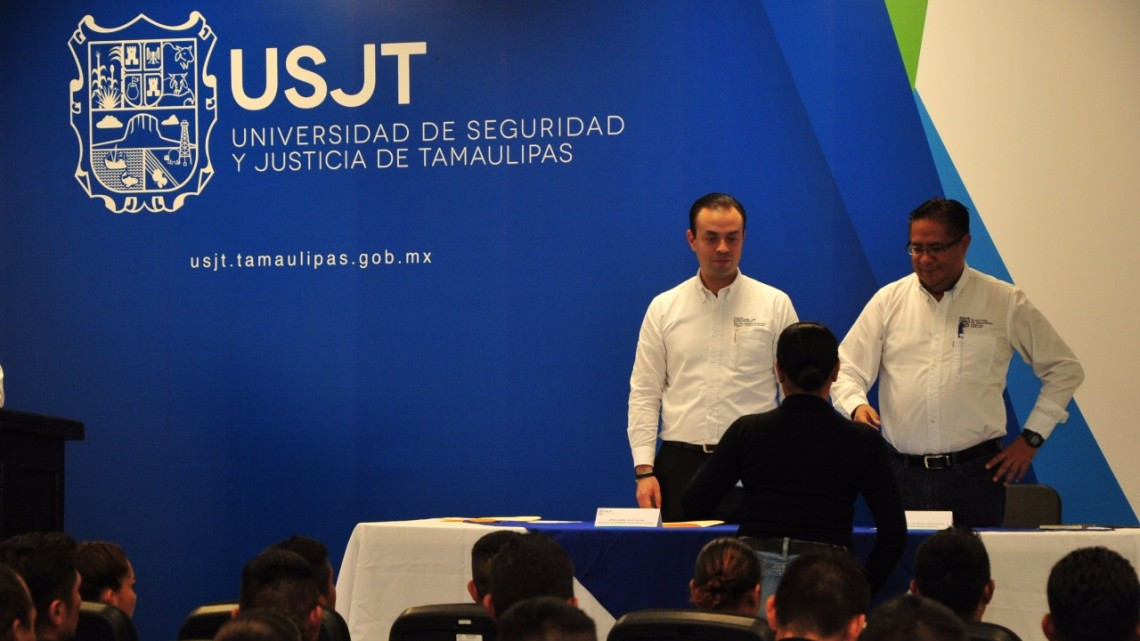 Se gradúan 34 elementos de la SSP