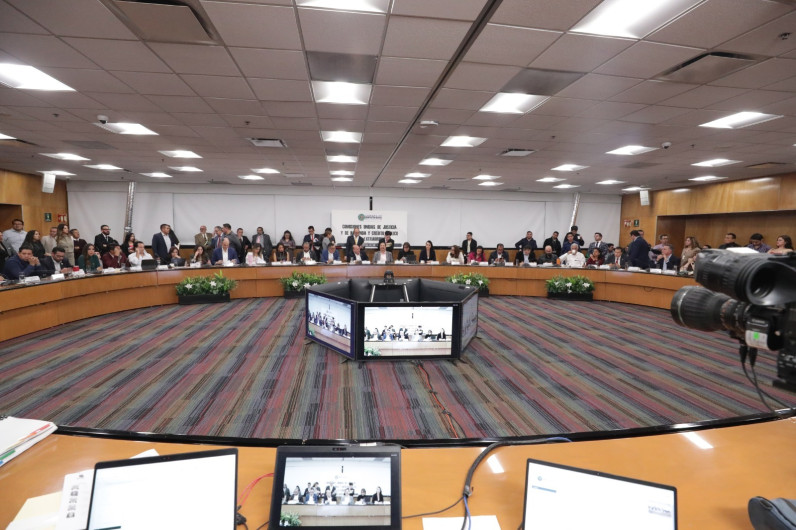 Aprueban comisiones de Justicia y Hacienda de la Cámara de Diputados dictamen a la minuta que reforma la Ley de Amparo