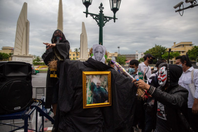 Jóvenes protestan en Tailandia ¡Vestidos como Harry Potter! 