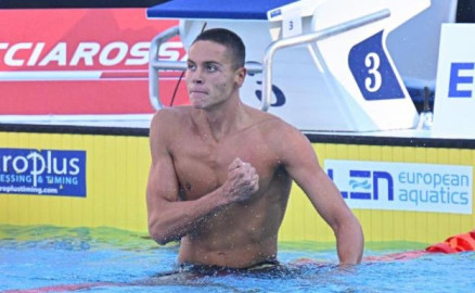 David Popovici rompe récord mundial de natación en 100 metros