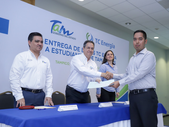 Obtienen becas estudiantes tamaulipecos