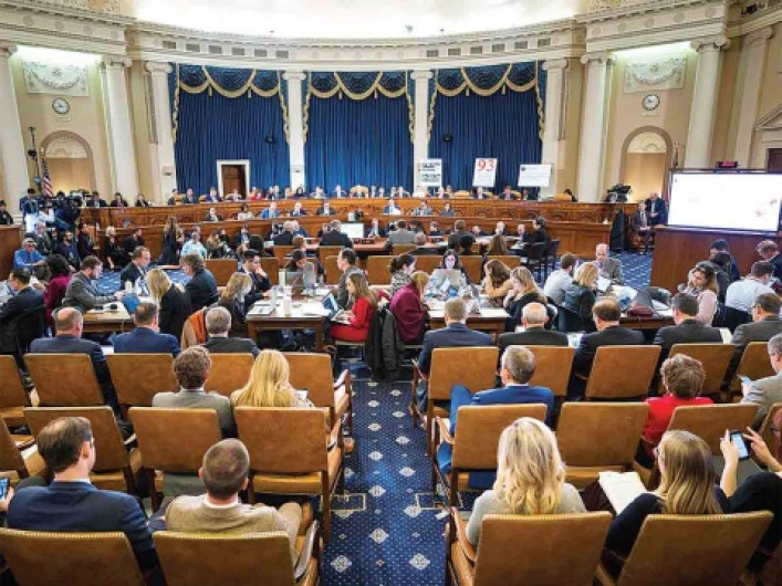 Nuevas declaraciones tunden a Trump