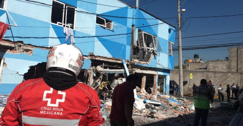 Explosión en restaurante de Azcapotzalco deja 3 heridos