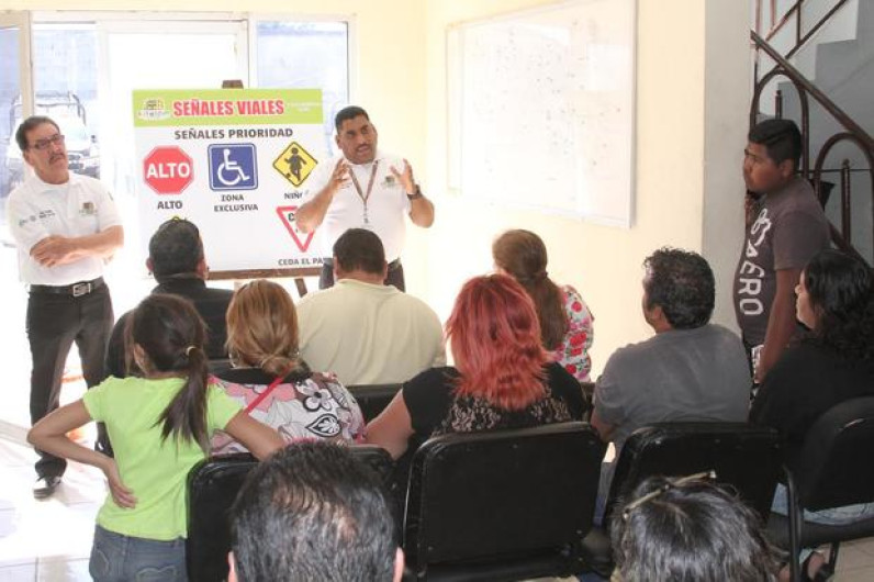 En Río Bravo implementan curso para conductores de transporte escolar 