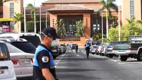 España pone un hotel en cuarentena por caso de coronavirus