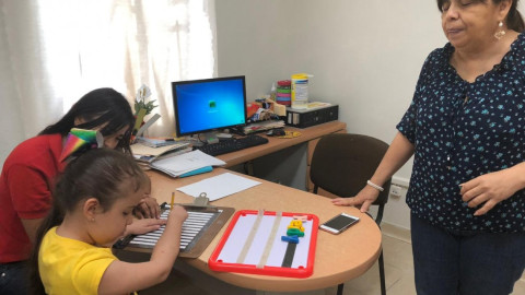 Recibe nuevas generaciones escuela “Caminos de Luz” 