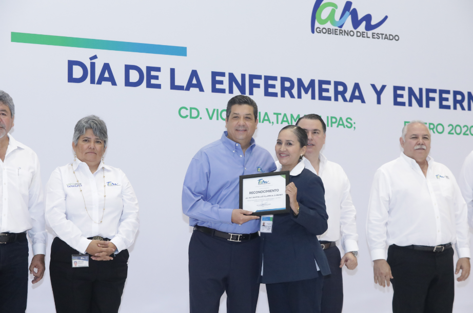 Gobernador celebra a las Enfermeras y Enfermeros