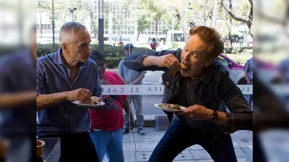 Conan O'Brien sigue recorriendo CDMX