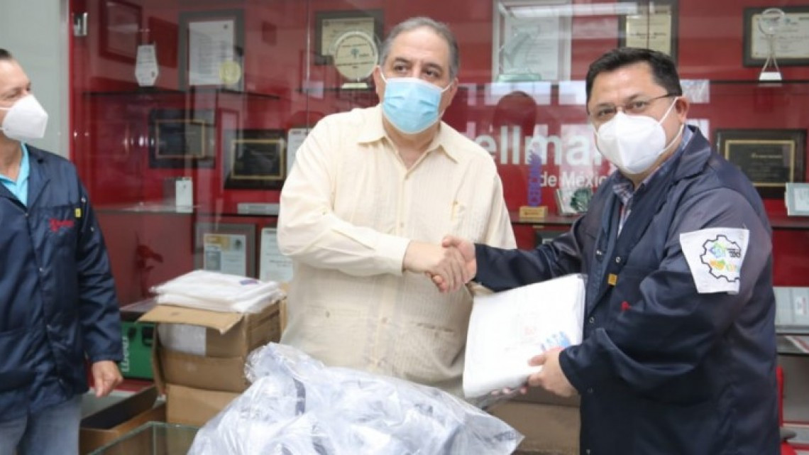 Reconoce Alcalde a trabajadores de la salud por atención a pandemia y convoca a no bajar la guardia