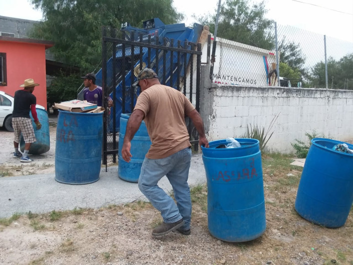 Recomienda Municipio sacar contenedores el día programado para la recolección