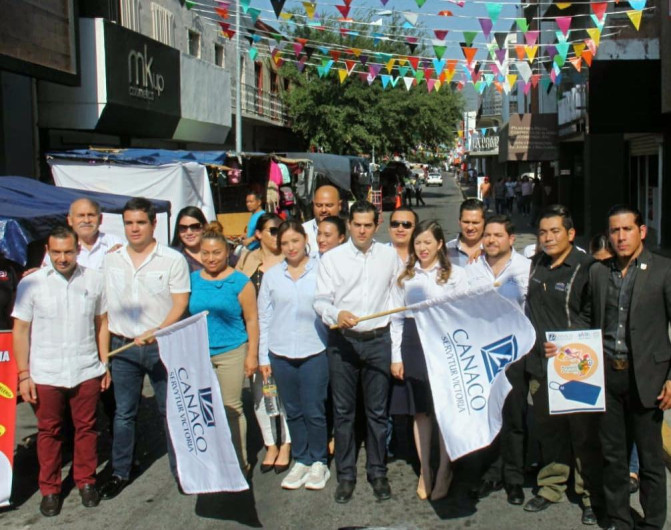 Inicia Feria de Regreso a Clases en Victoria