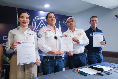 Luis “Cachorro” Cantú y la CANACO firman acuerdo de fortalecimiento económico