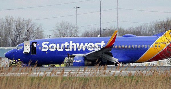 Avión de Southwest aterriza de emergencia en Filadelfia