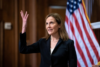 Senado de EU confirma a Amy Coney Barret como juza de la Corte Suprema