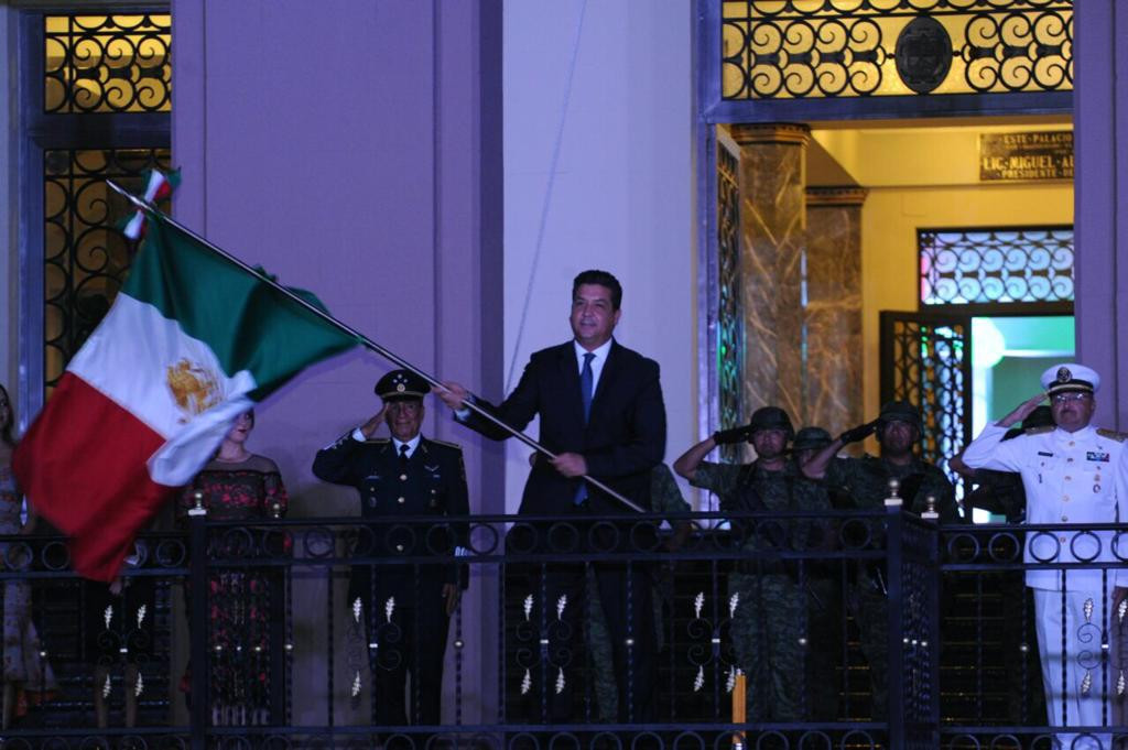 Conmemoran Gobernador y tamaulipecos el 208 aniversario de la Independencia
