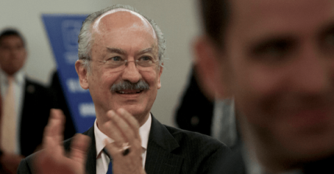 Ordenan detener a hijo de Gil Díaz por presunto fraude