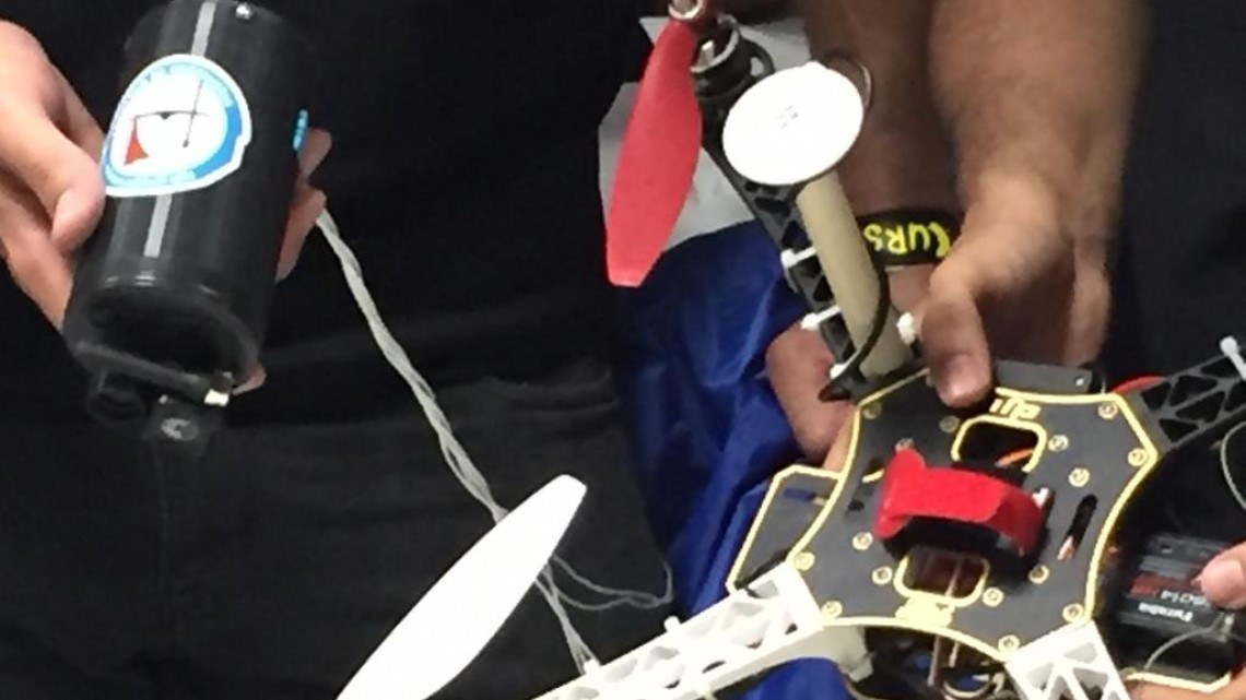 Estudiantes diseñan satélites para medir distintos componentes en el aire