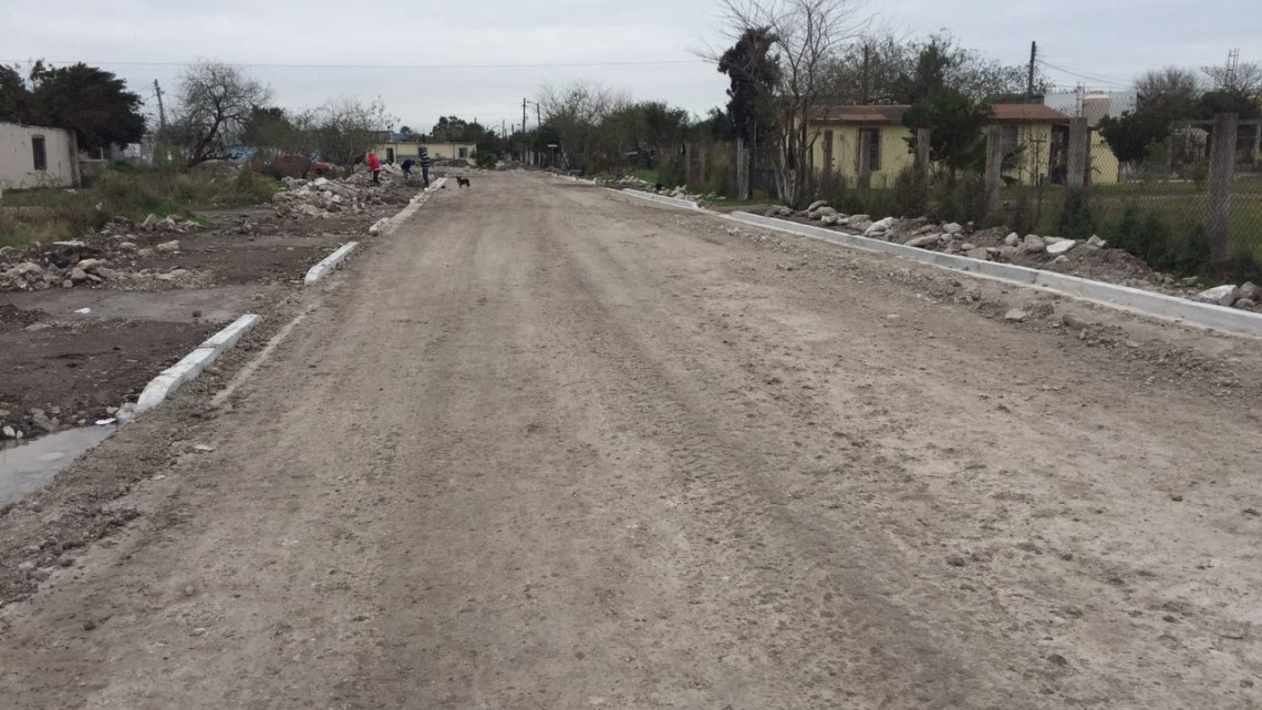 Vecinos de la Vista del Sol reportan inundaciones