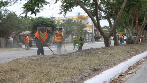 Realizan trabajos en calles de la Villa de Nuevo Progreso