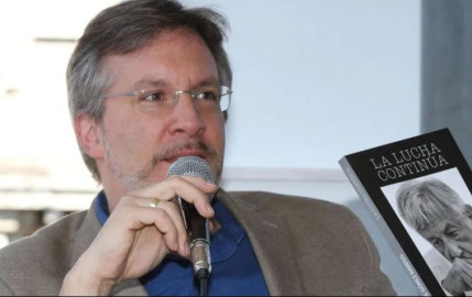 CNDH exhorta a John Ackerman a respetar los derechos de los periodistas