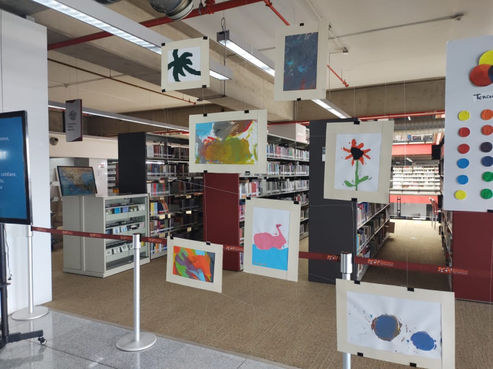 Exponen obras de arte de personas ciegas y débiles visuales