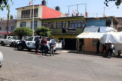 Madre adolescente envenena a su bebé para que no muriera de hambre