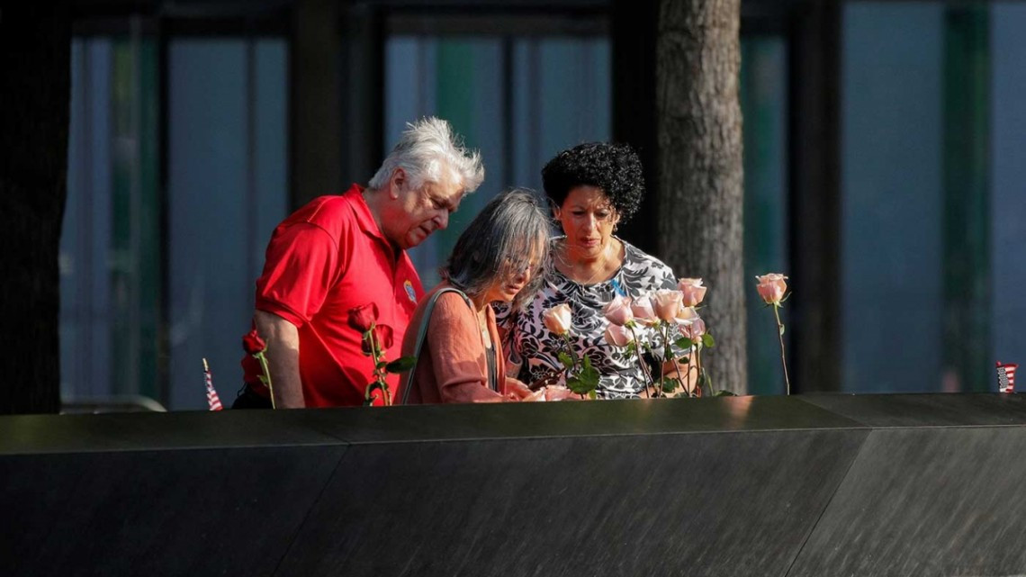 Conmemora EU a víctimas del 11S