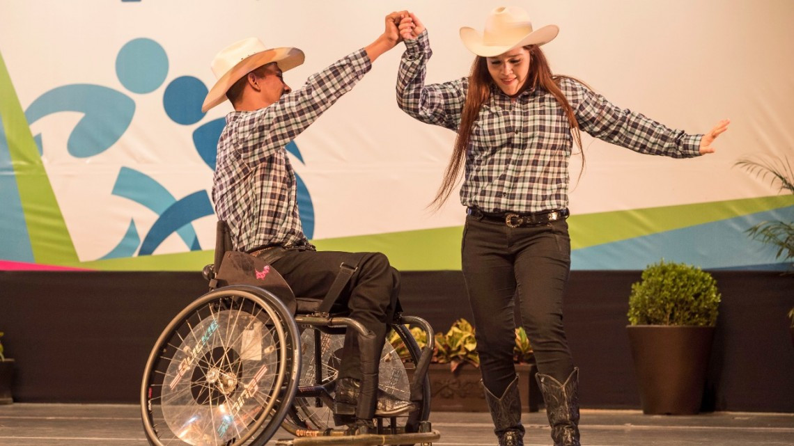 Con la participación de personas con discapacidad se realiza “Talento DIF” 