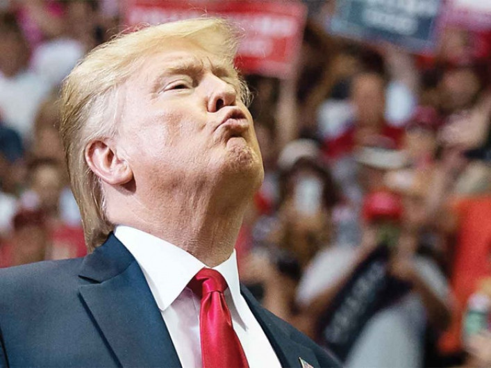 Trump arremete contra Obama