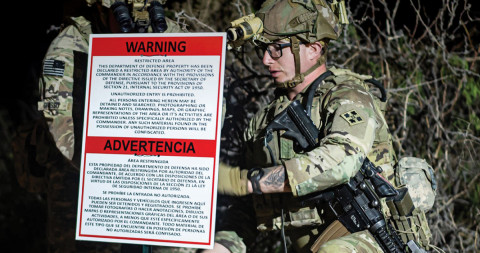 EU designa ciertas zonas de la frontera con México como áreas de defensa nacional