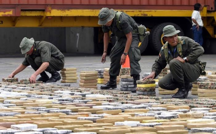 Colombia decomisa casi 5 toneladas de cocaína 