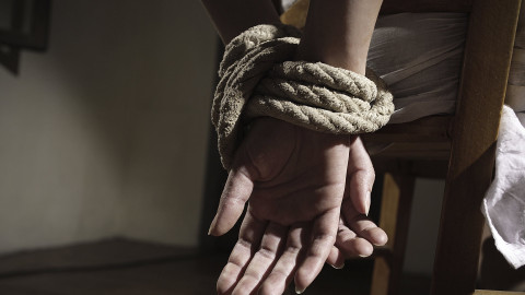 Dictan sentencia de 40 años a hombre por secuestro