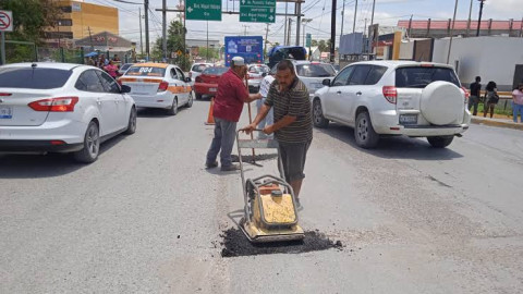 Impulsa Alcalde Carlos Peña Ortiz mejoramiento vial