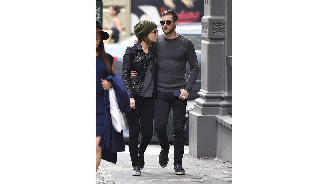 "La Mujer Invisible" se compromete con "La Mole"