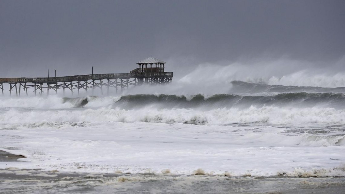 13 muertos tras paso “Florence”