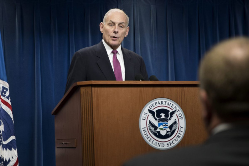 Crucial preservar interconexión social y económica con México: John Kelly