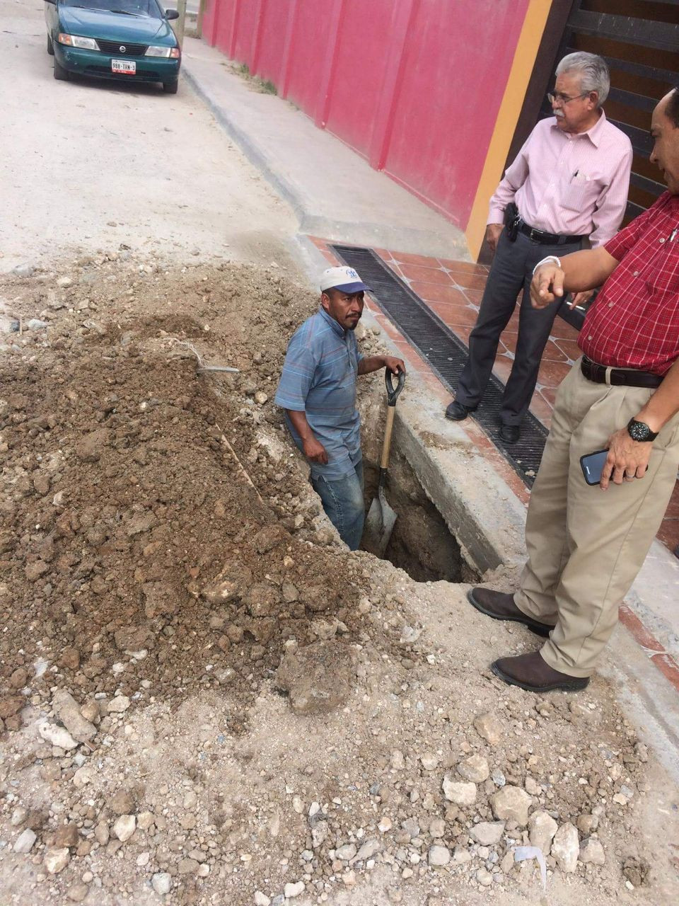 Inicia Gobierno Municipal pavimentación en la colonia Francisco Sarabia