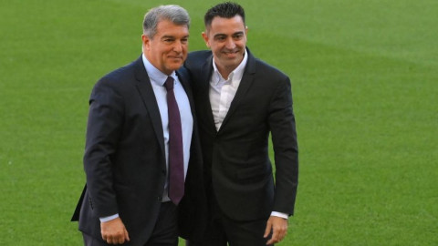 Así fue la presentación de Xavi con el Barcelona